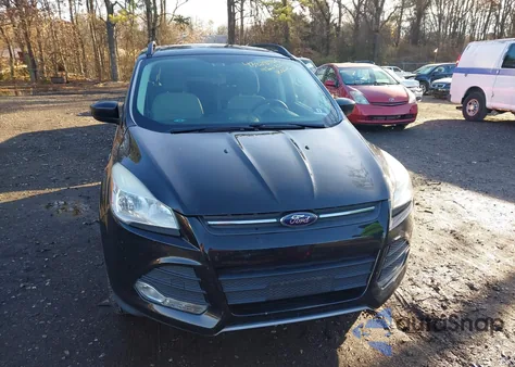 2014 Ford Escape Se z USA, uszkodzony, nr VIN 1FMCU9GX4EUC14493